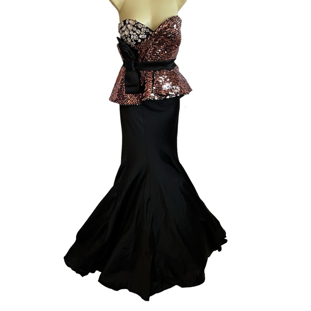 Muzaffer Sequined Peplum Mermaid Gown Size Women's Size 3 read description